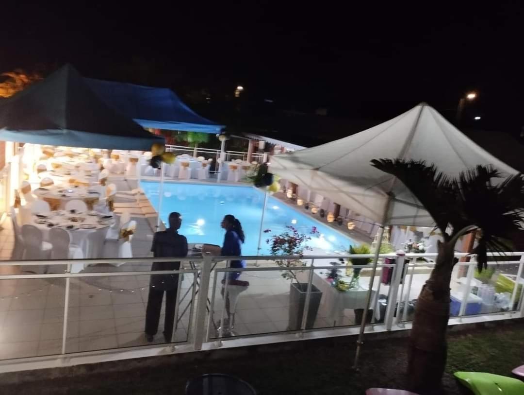 לה מול Les Villas De Boisvin מראה חיצוני תמונה